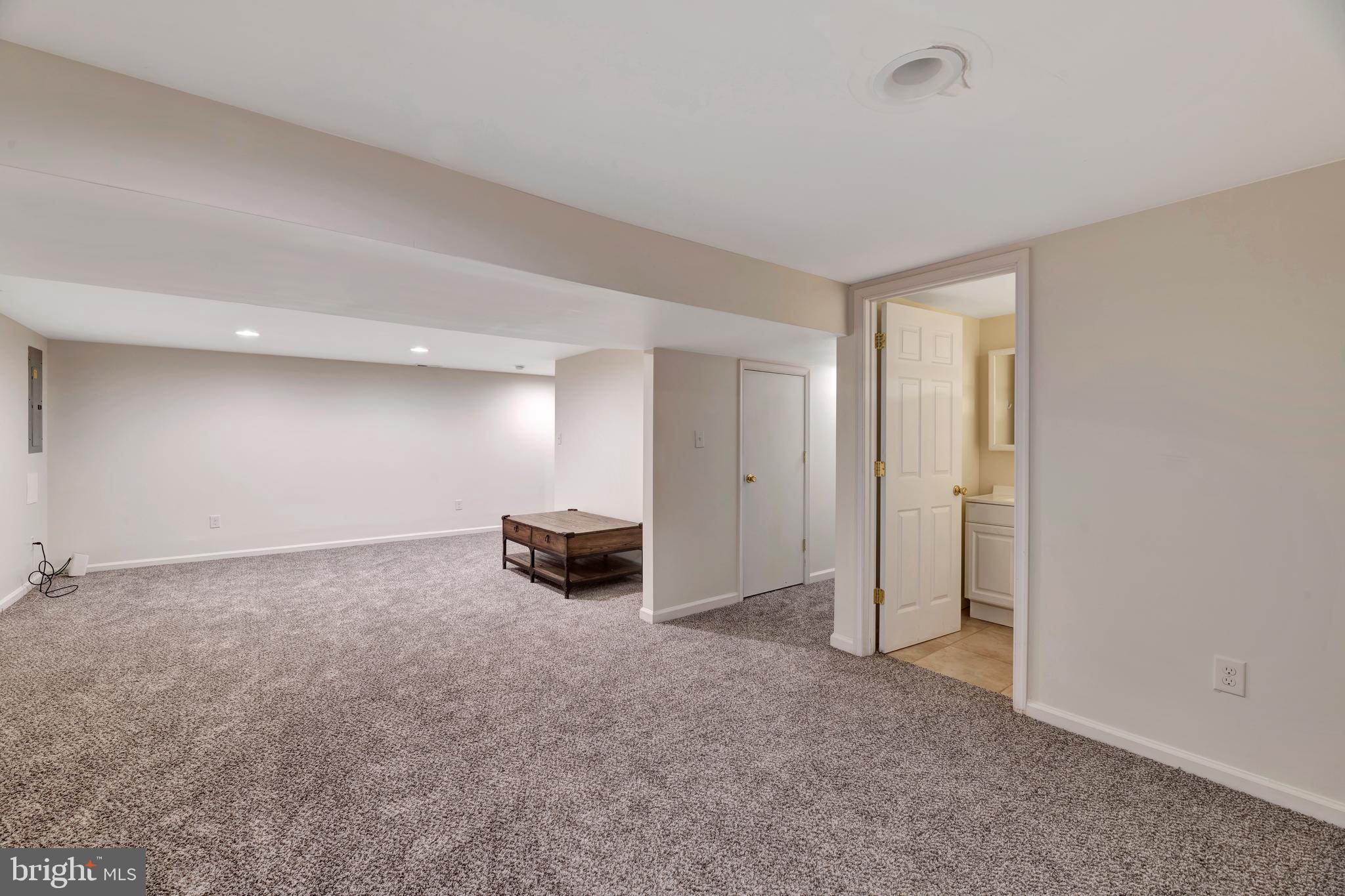 TRINITY VILLAGE - Residential