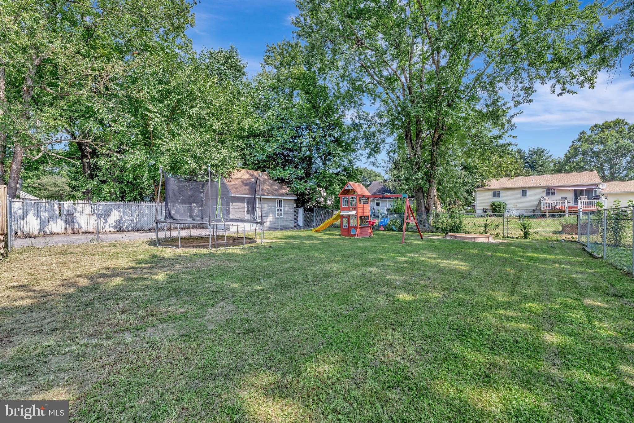 TRINITY VILLAGE - Residential