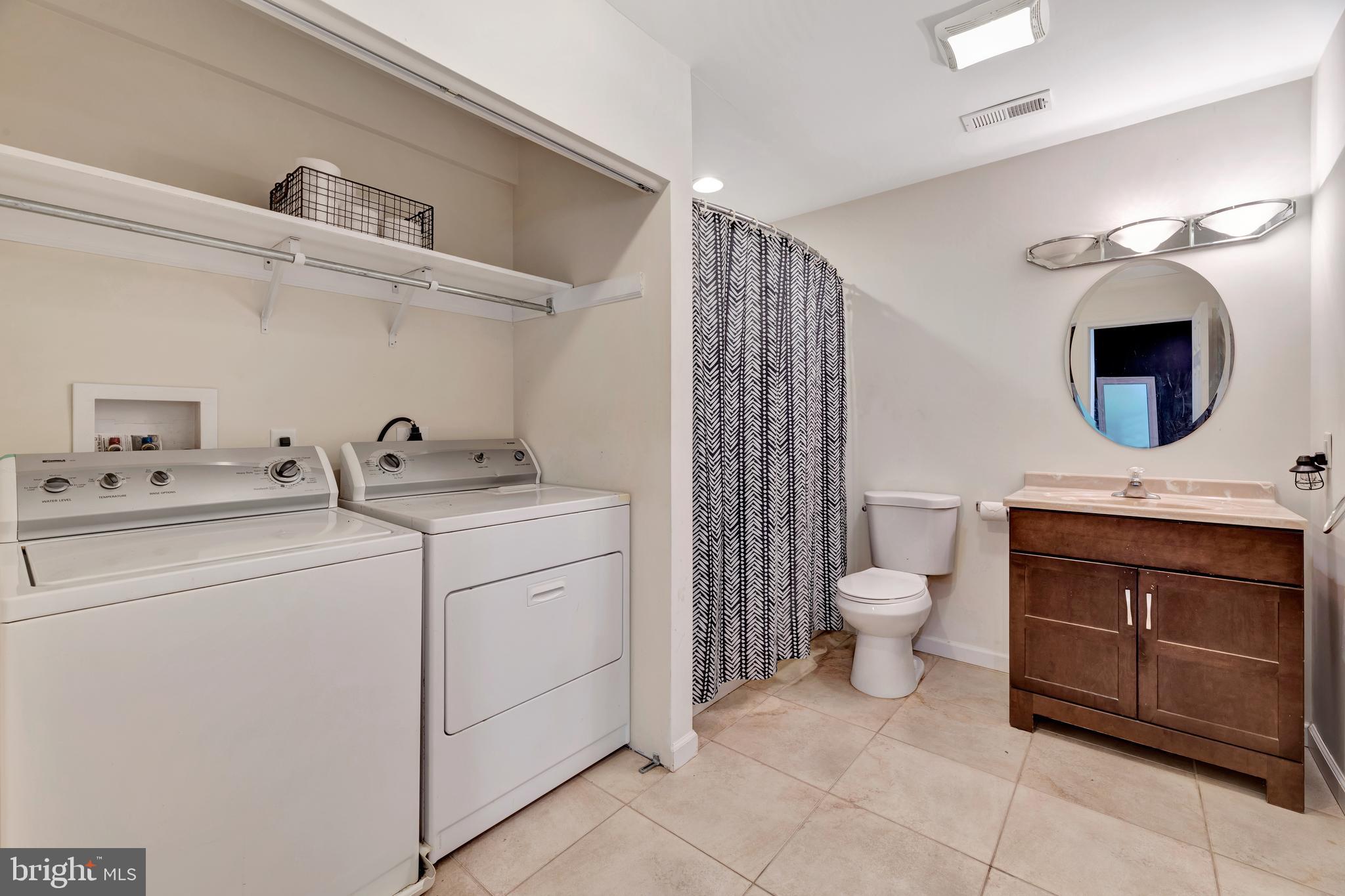 TRINITY VILLAGE - Residential