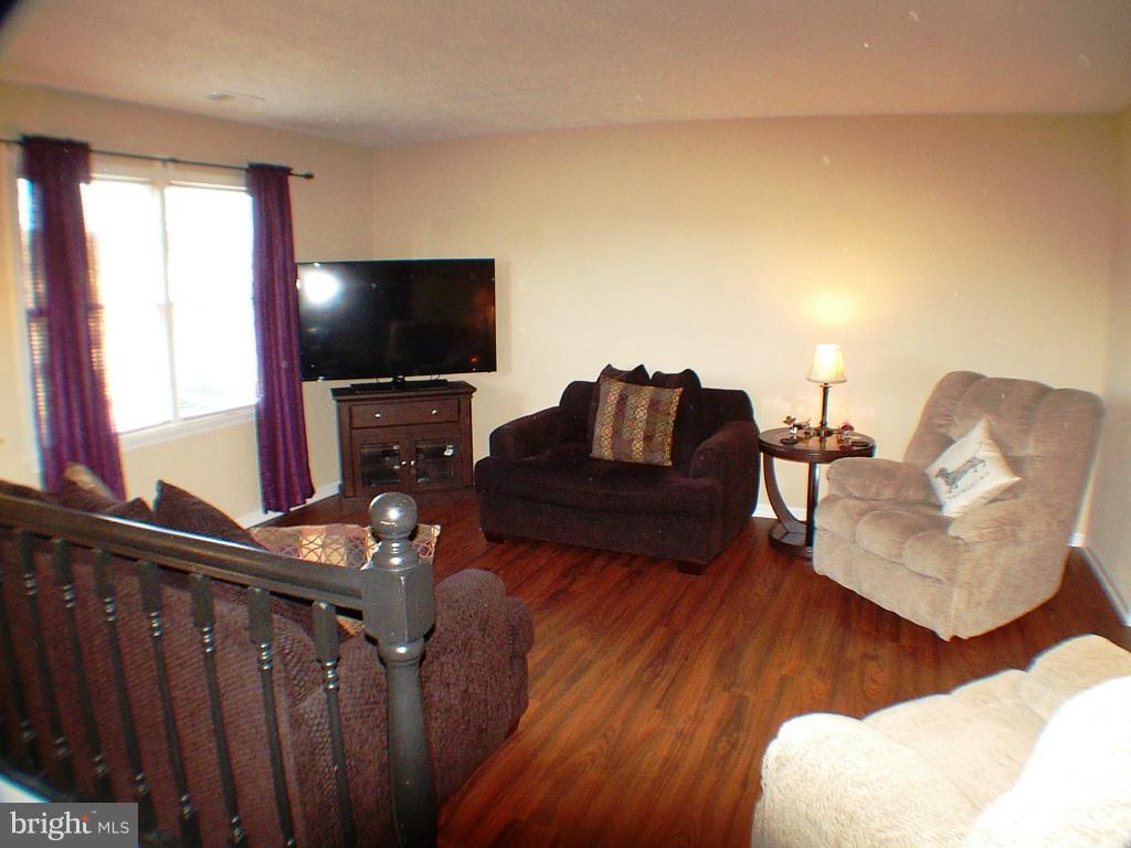 HOPE VALLEY - Residential