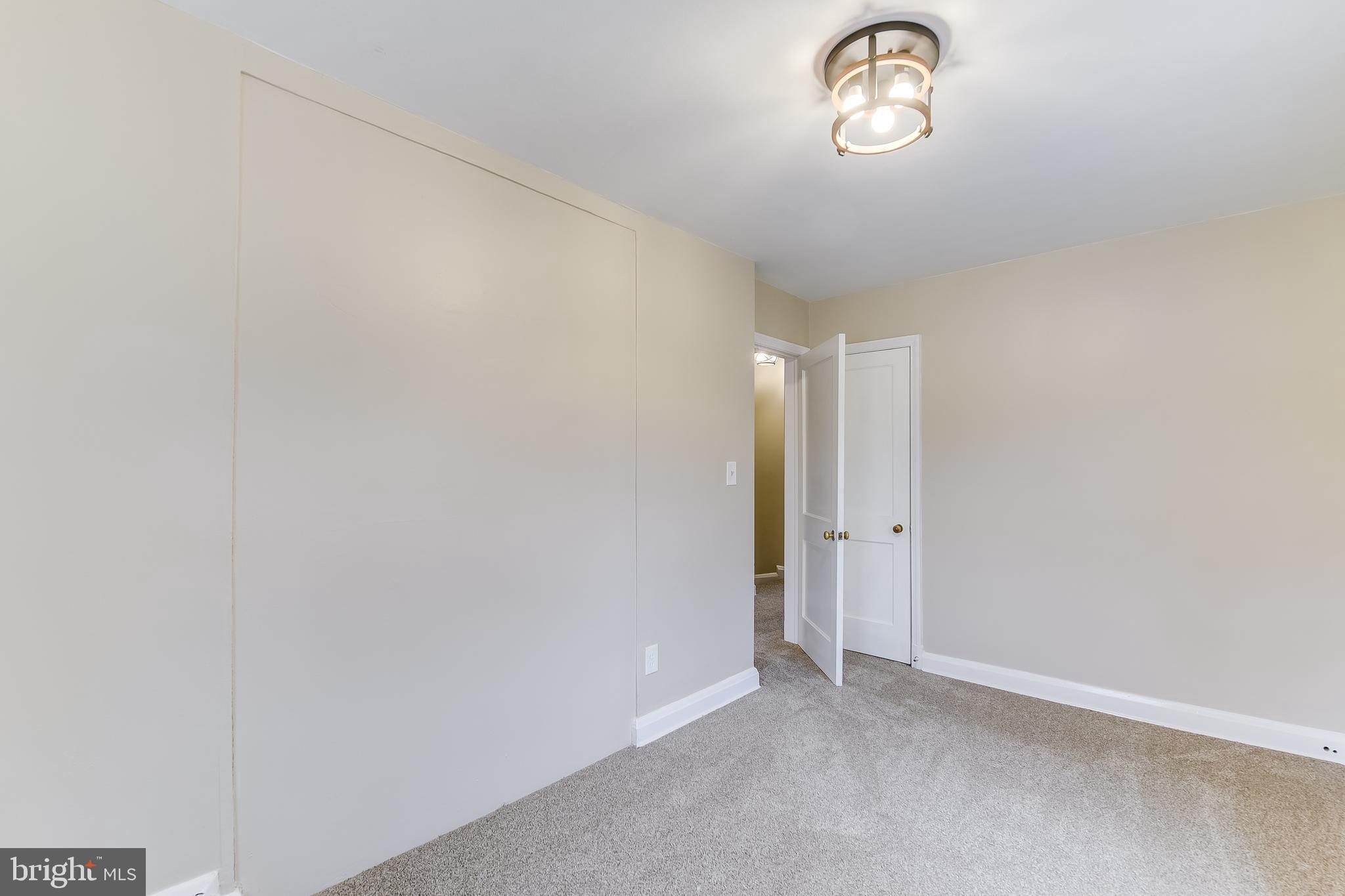 RIDGELEIGH - Residential