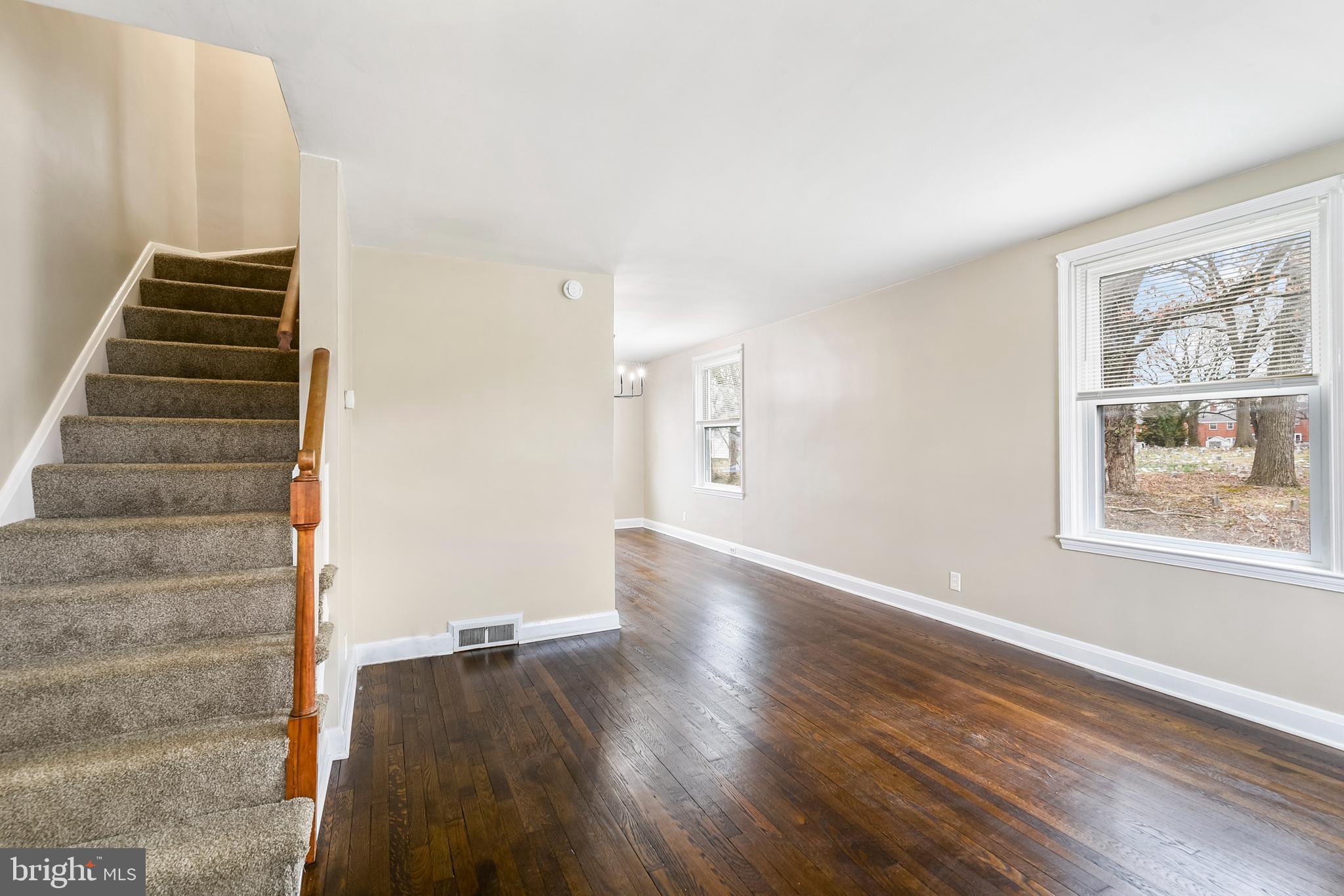 RIDGELEIGH - Residential