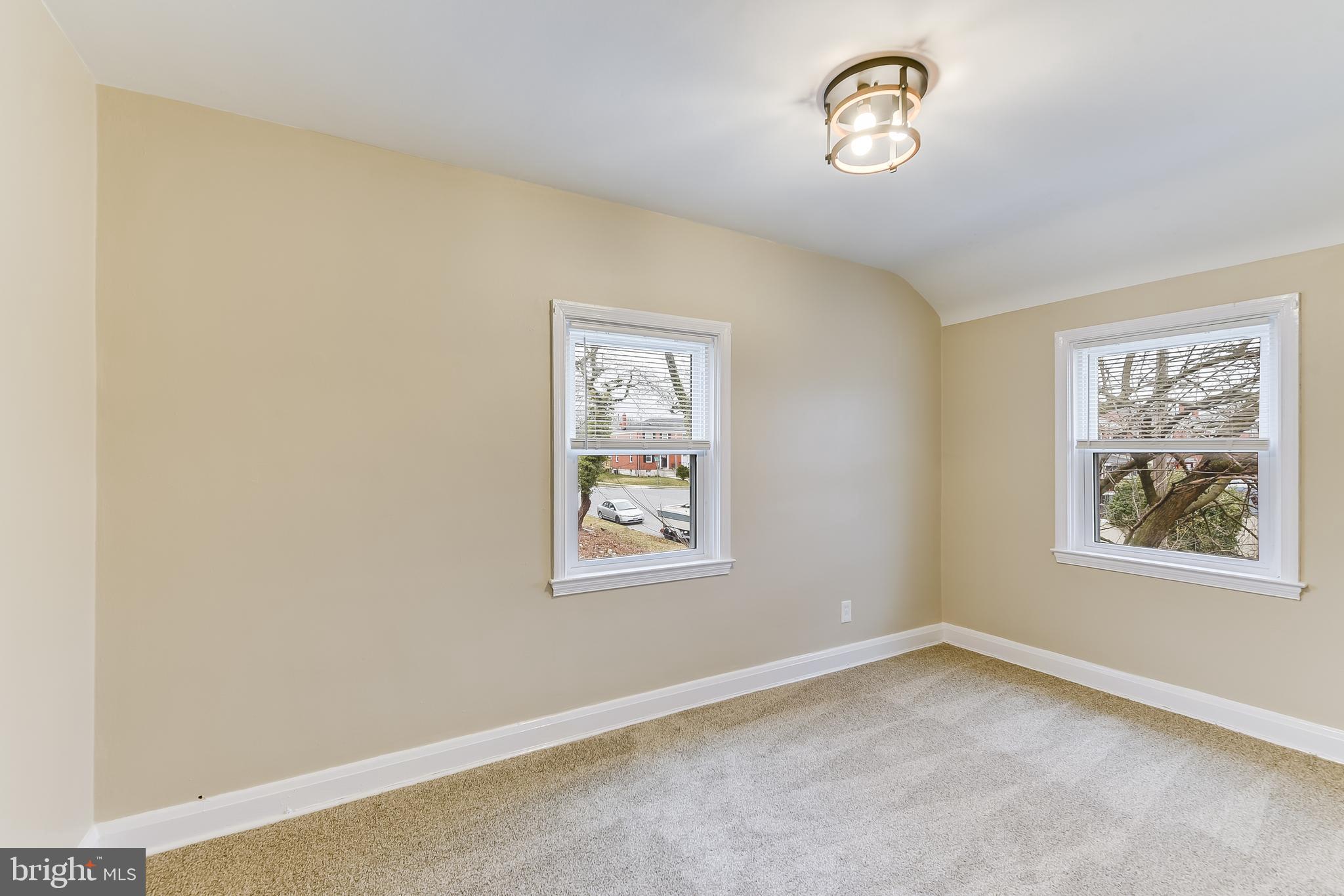 RIDGELEIGH - Residential