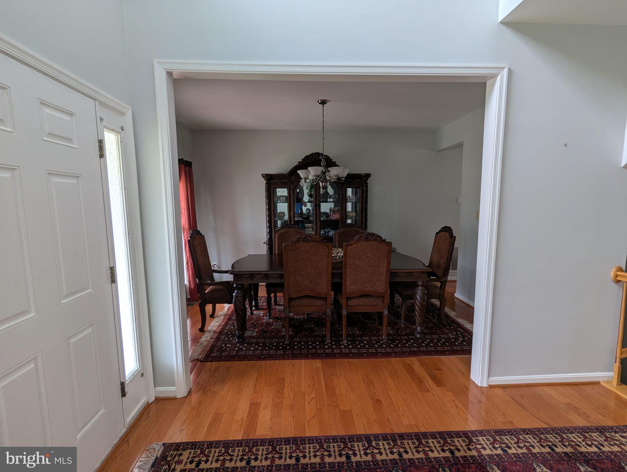 9871 UPPER MILL LOOP