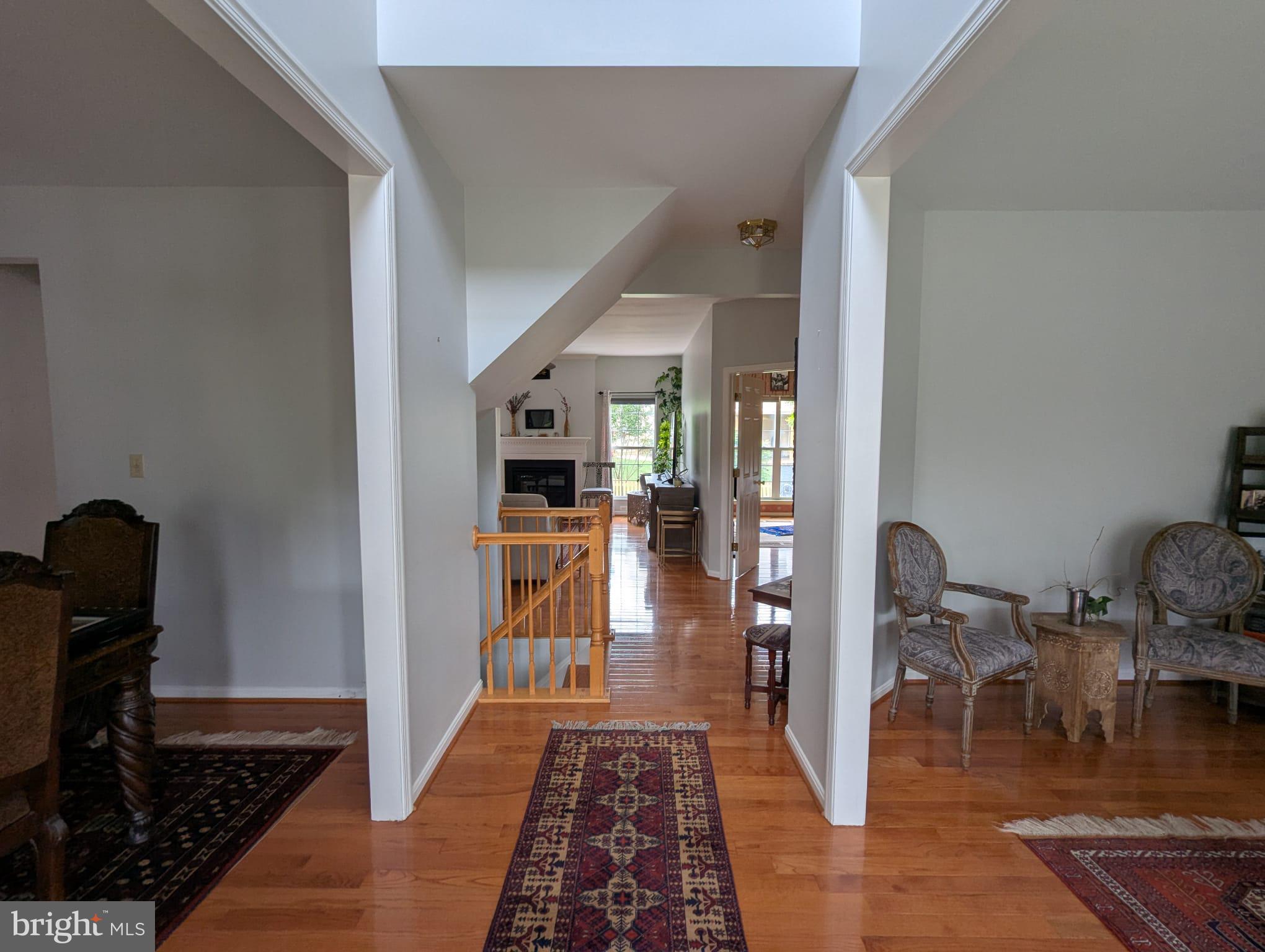 9871 UPPER MILL LOOP