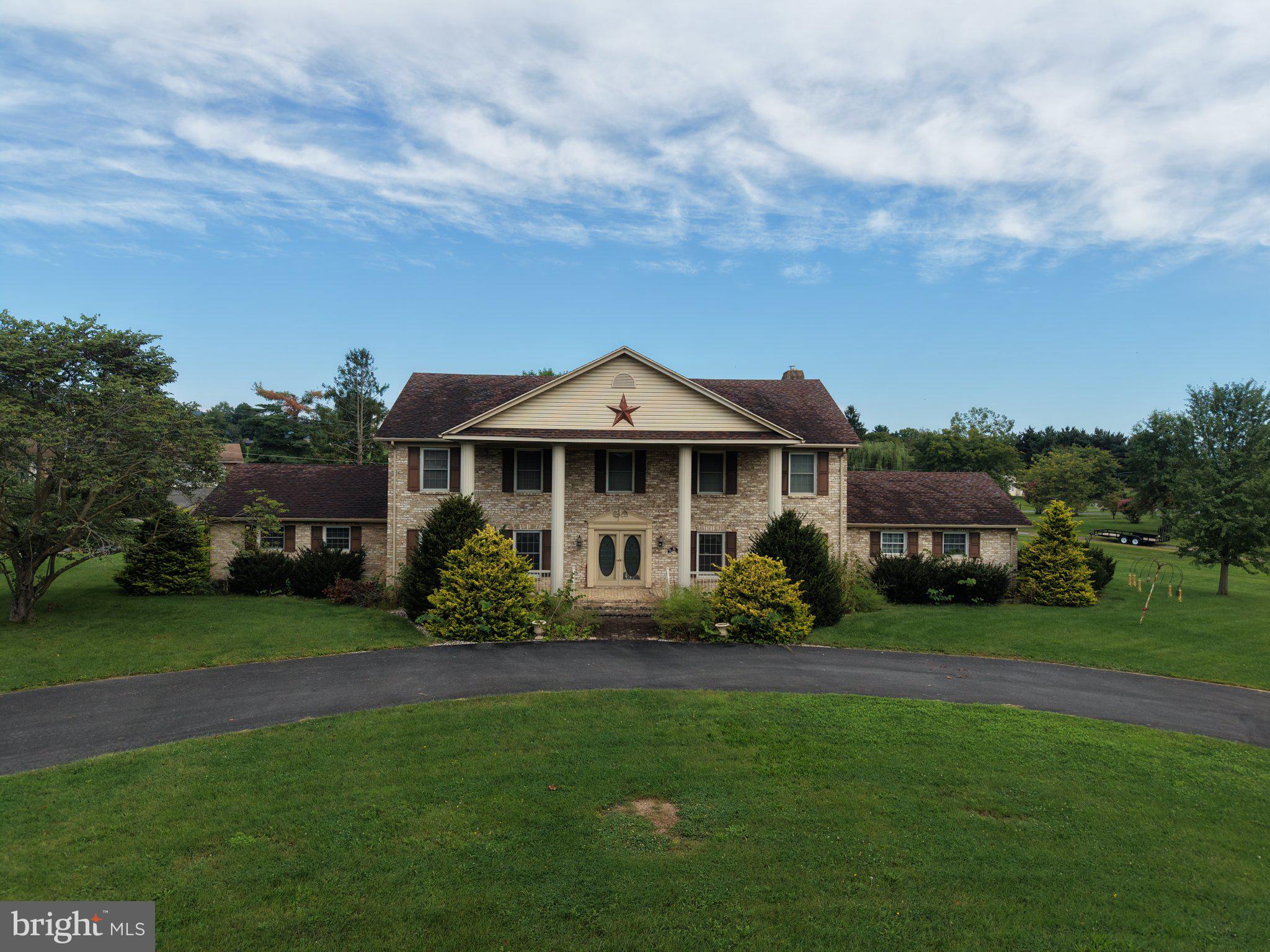 262 RHONDEL DRIVE