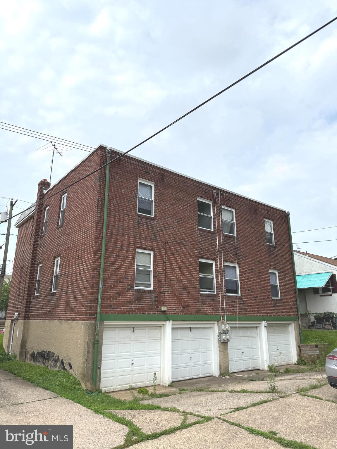 1907 FULLER STREET 09