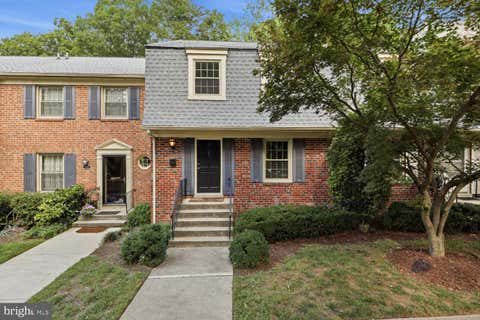 Condo For Sale - 5920 Westchester Park Drive<br/> COLLEGE PARK, MD 20740