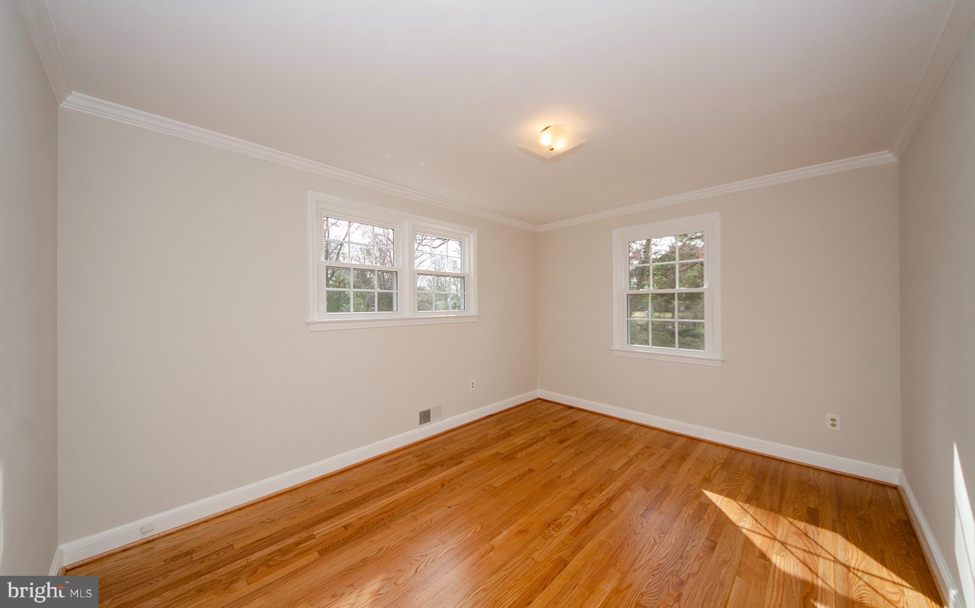 WAYCROFT WOODLAWN - Residential