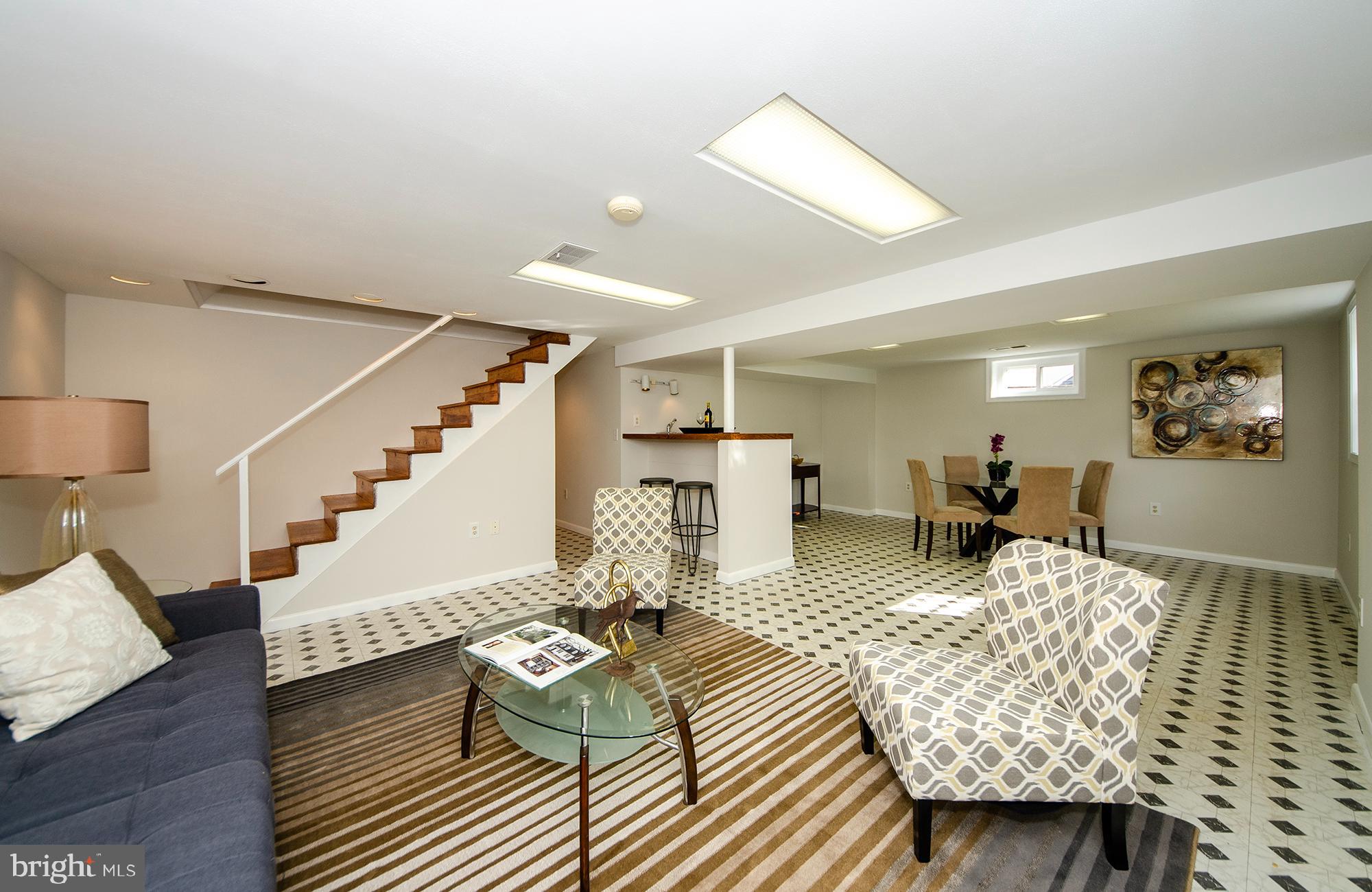 WAYCROFT WOODLAWN - Residential