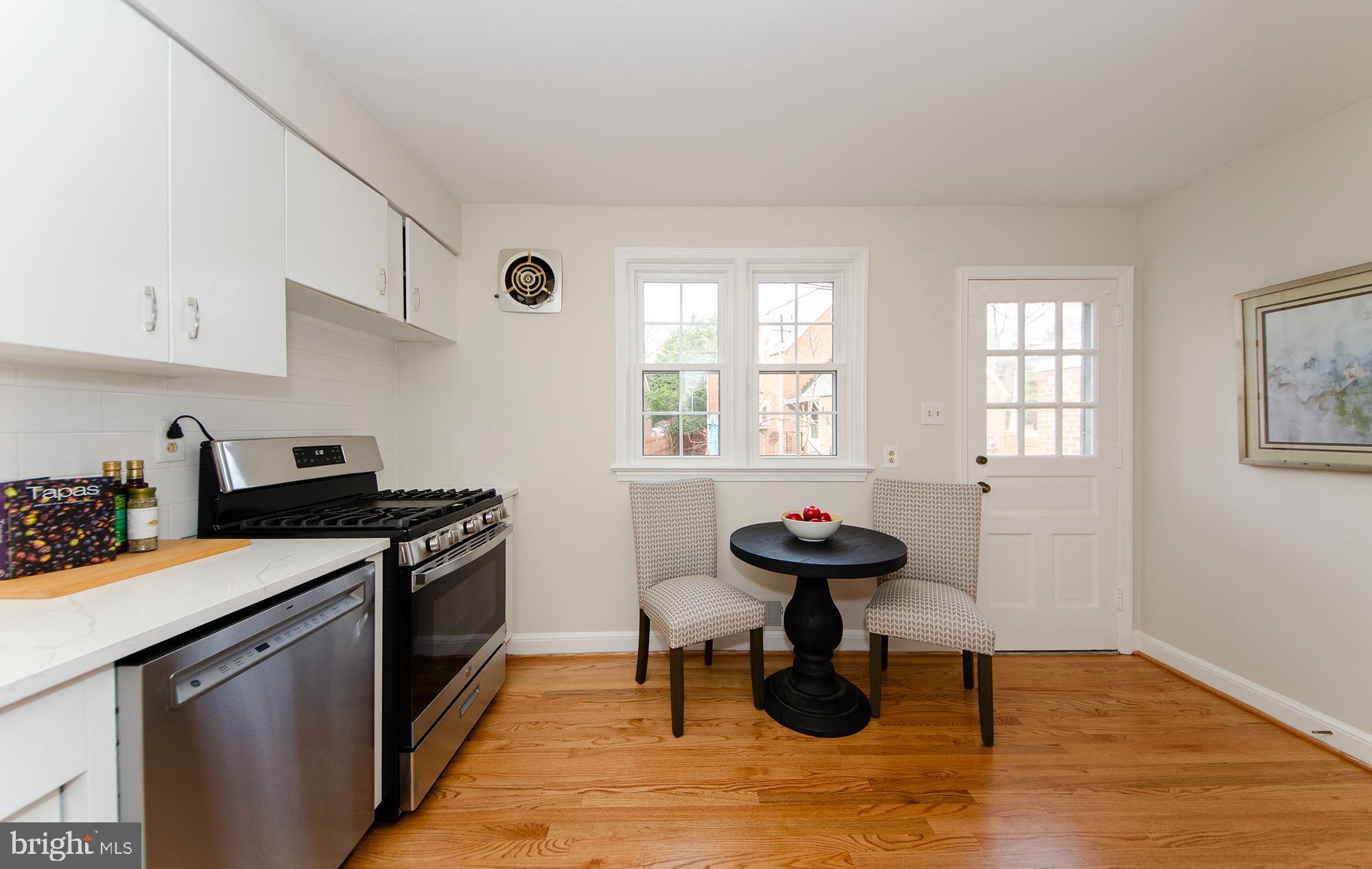 WAYCROFT WOODLAWN - Residential