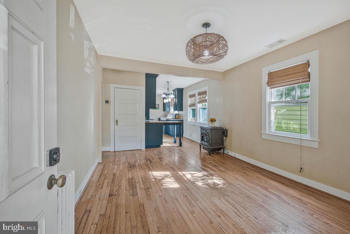 HYATTSVILLE HILLS - Residential