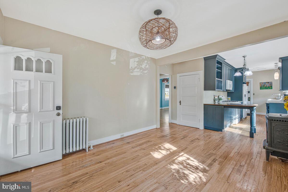 HYATTSVILLE HILLS - Residential