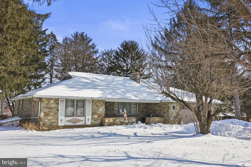 Photo of 3528 Baltimore Pike, HANOVER, PA 17331 (MLS # PAYK2097006)