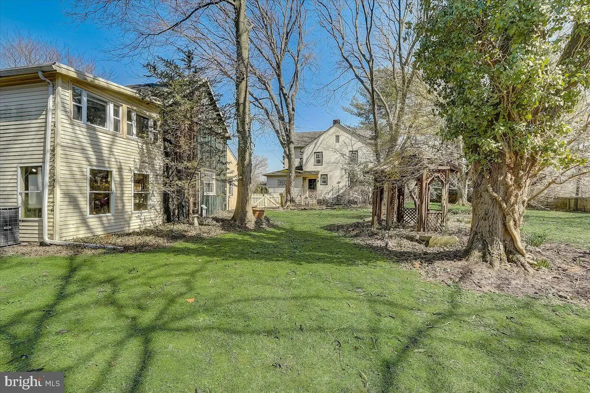 Dresher, Pennsylvania 19025, United States, 5 Bedrooms Bedrooms, ,2 BathroomsBathrooms,Residential,Active,83282