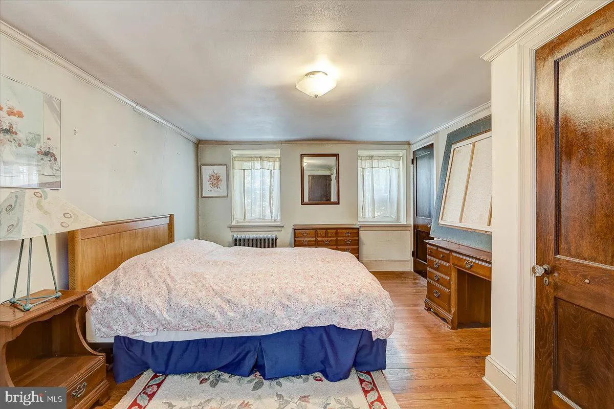 Dresher, Pennsylvania 19025, United States, 5 Bedrooms Bedrooms, ,2 BathroomsBathrooms,Residential,Active,83282