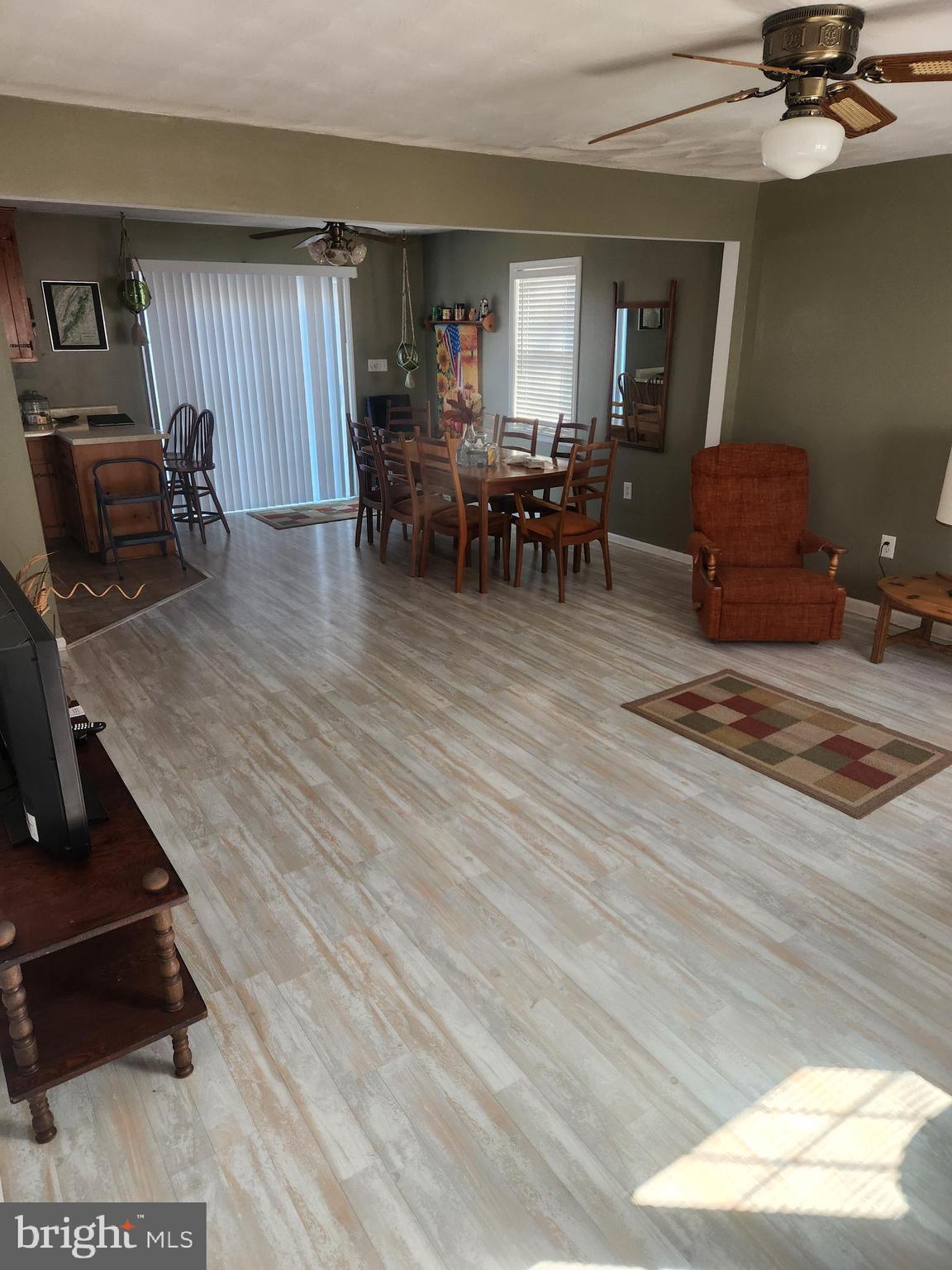 BOLLING - Residential Lease