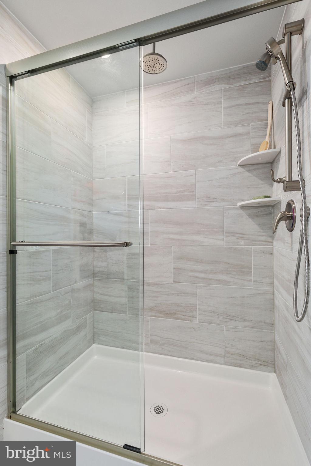 TROVINGER MILL ESTATES - Residential