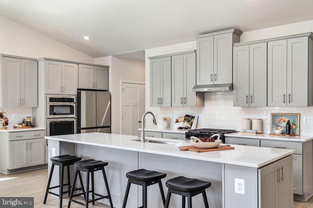 TROVINGER MILL ESTATES - Residential