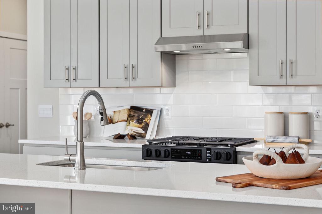 TROVINGER MILL ESTATES - Residential