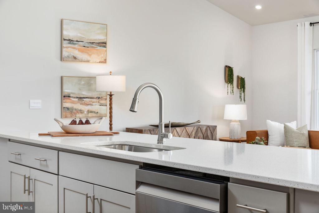 TROVINGER MILL ESTATES - Residential