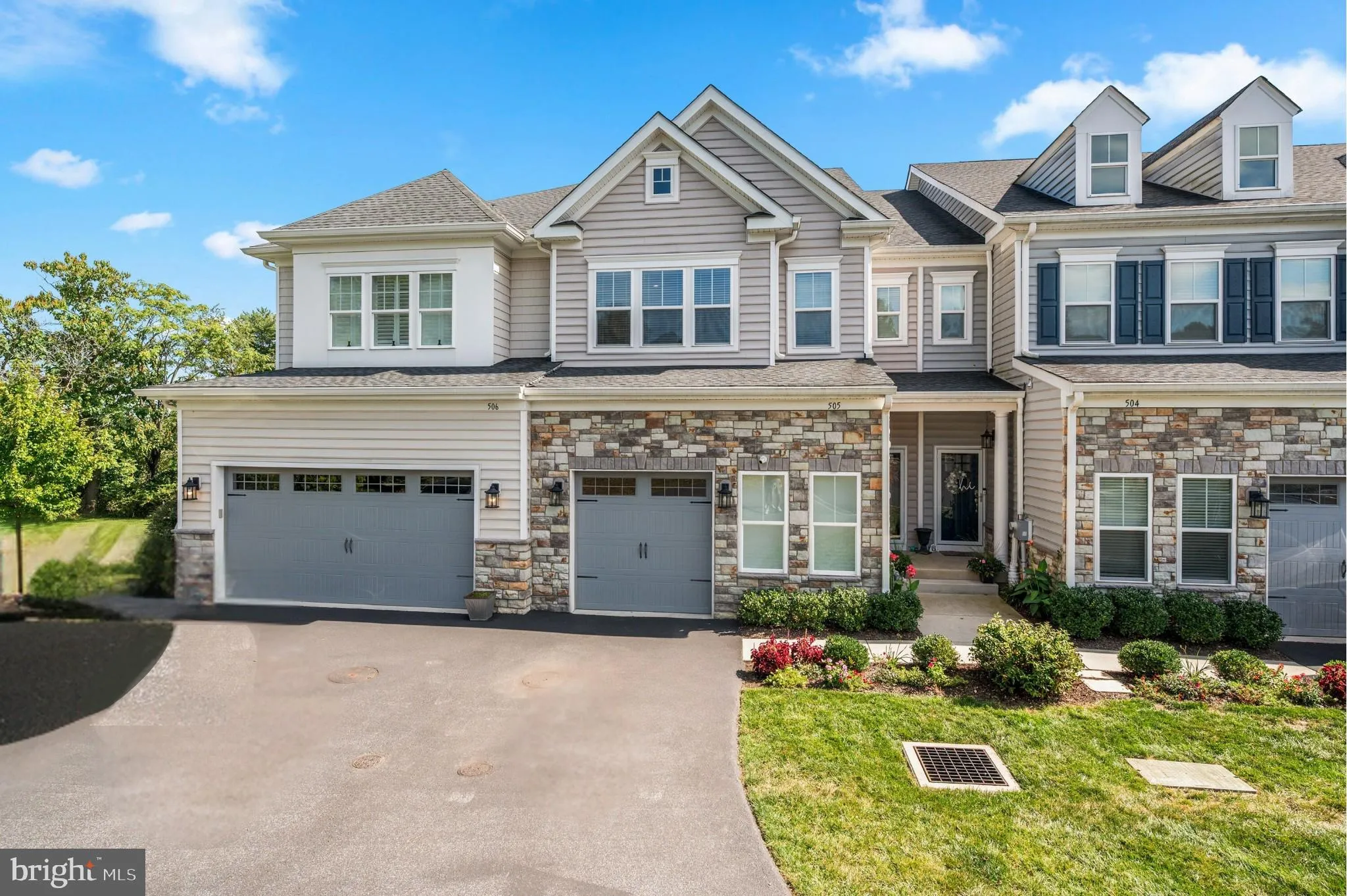 Newtown Square, Pennsylvania 19073, United States, 4 Bedrooms Bedrooms, ,5 BathroomsBathrooms,Residential,Contingent,208625