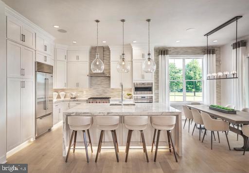 ENCLAVE AT THE PROMENADE - Residential