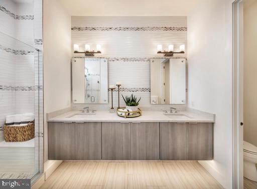 ENCLAVE AT THE PROMENADE - Residential