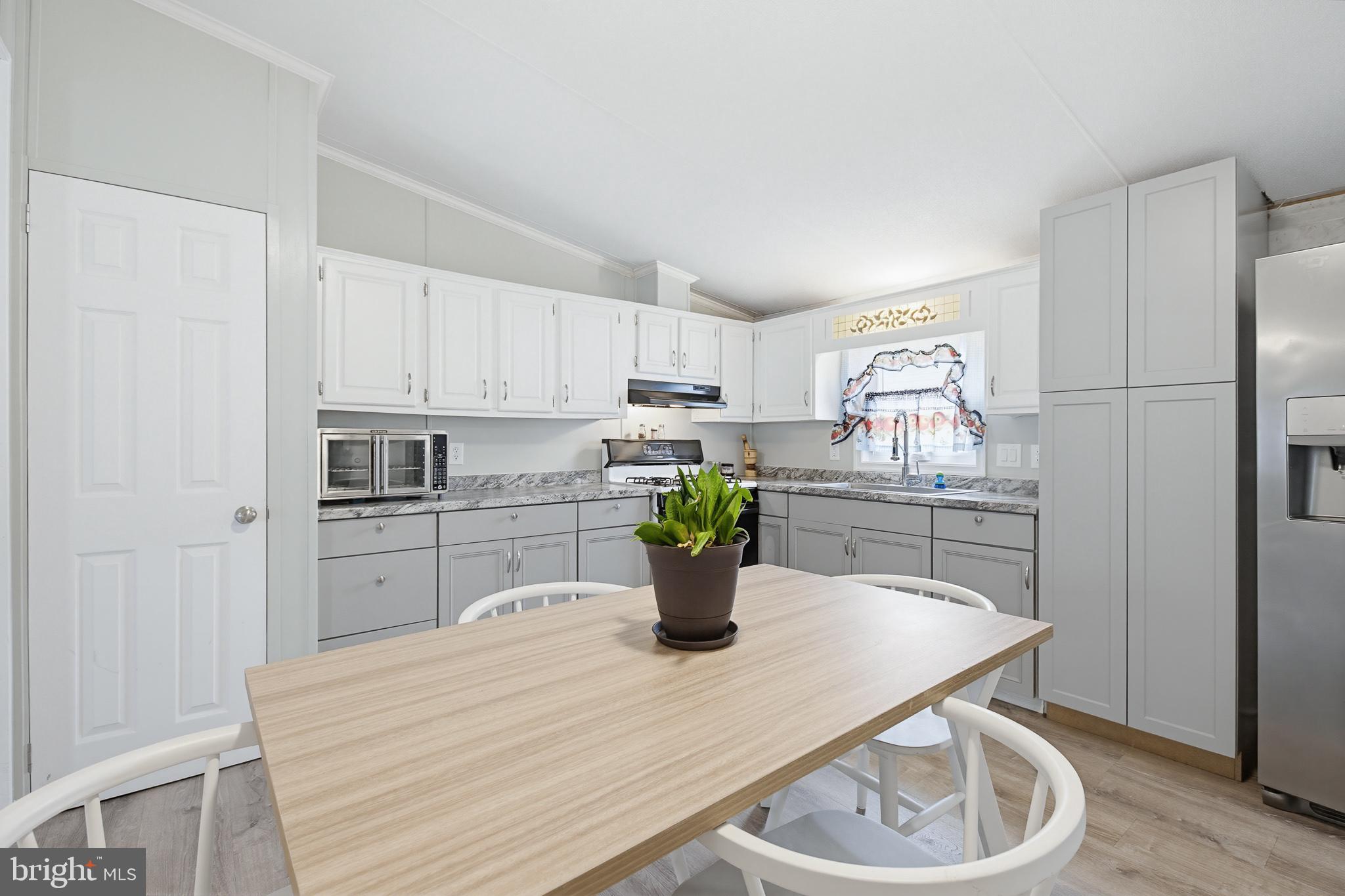 PHEASANT RIDGE - Residential