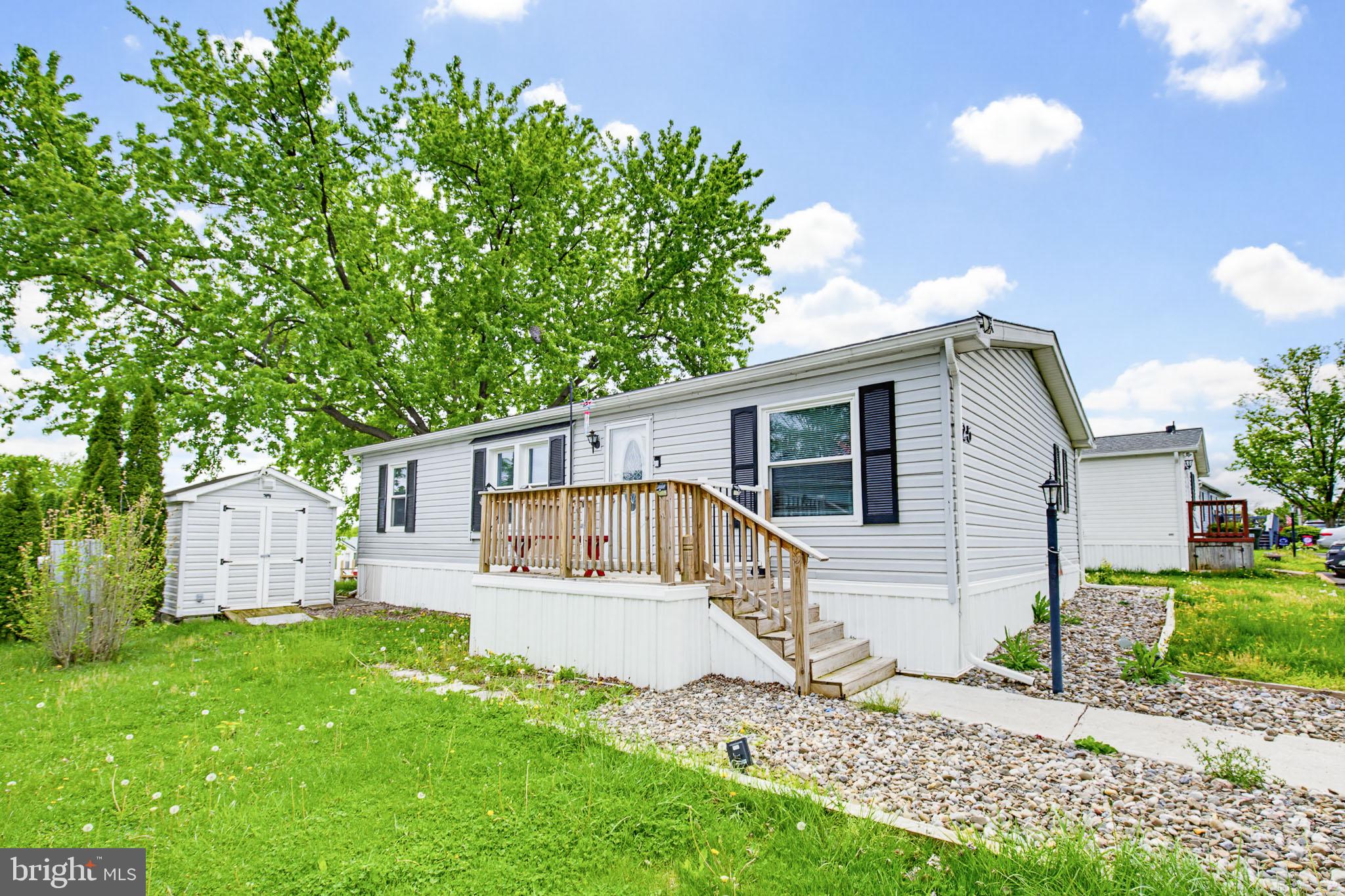 PHEASANT RIDGE - Residential