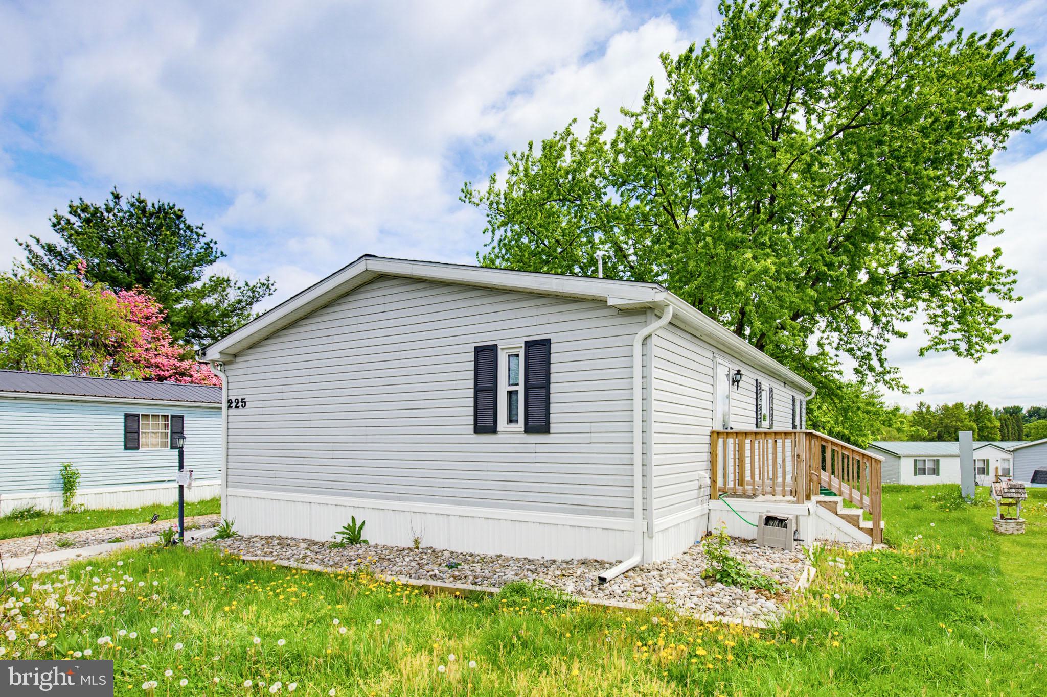 PHEASANT RIDGE - Residential