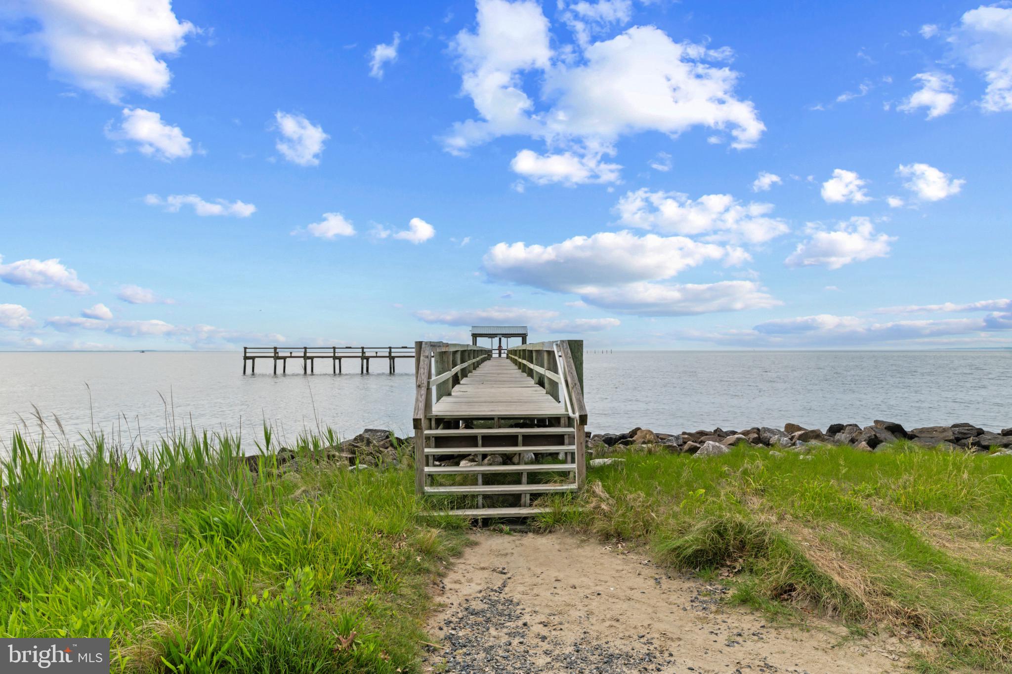 FRANKLIN MANOR BEACH - Residential