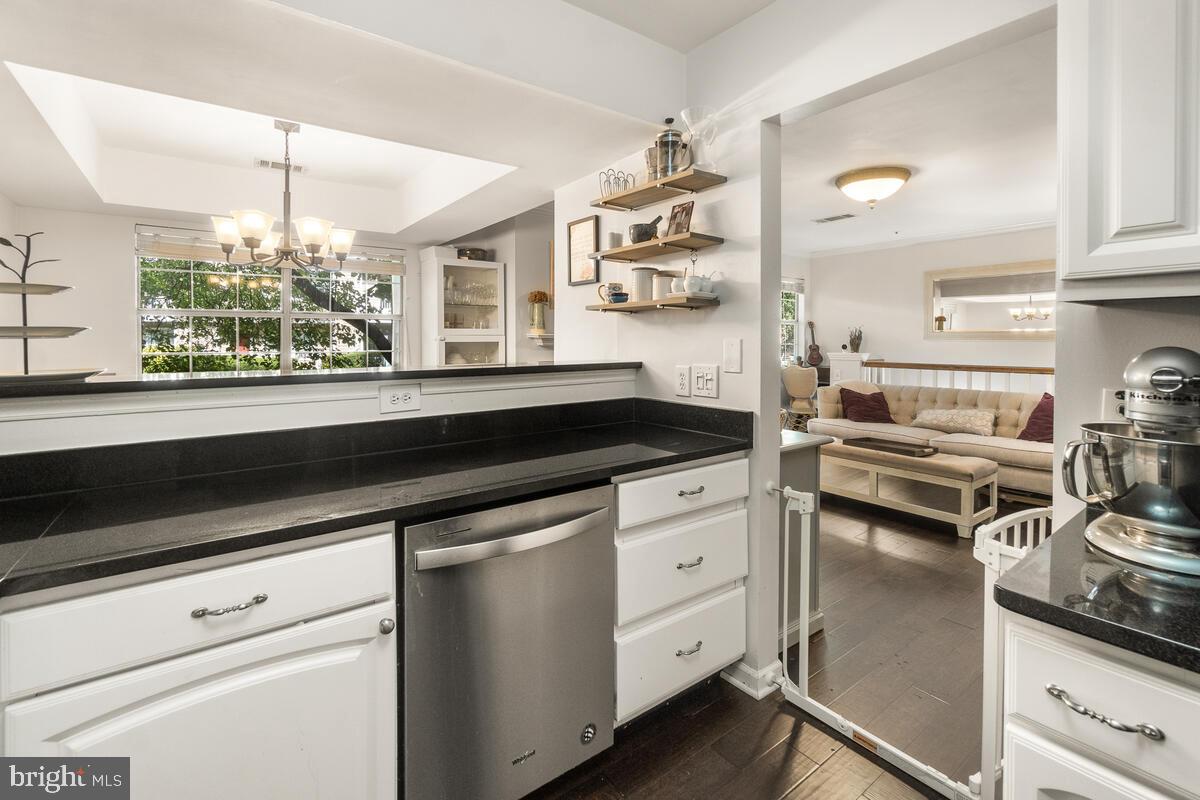 GABLES OF TUCKERMAN - Residential Lease