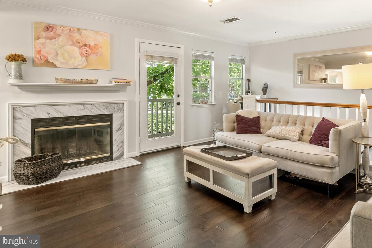 GABLES OF TUCKERMAN - Residential Lease