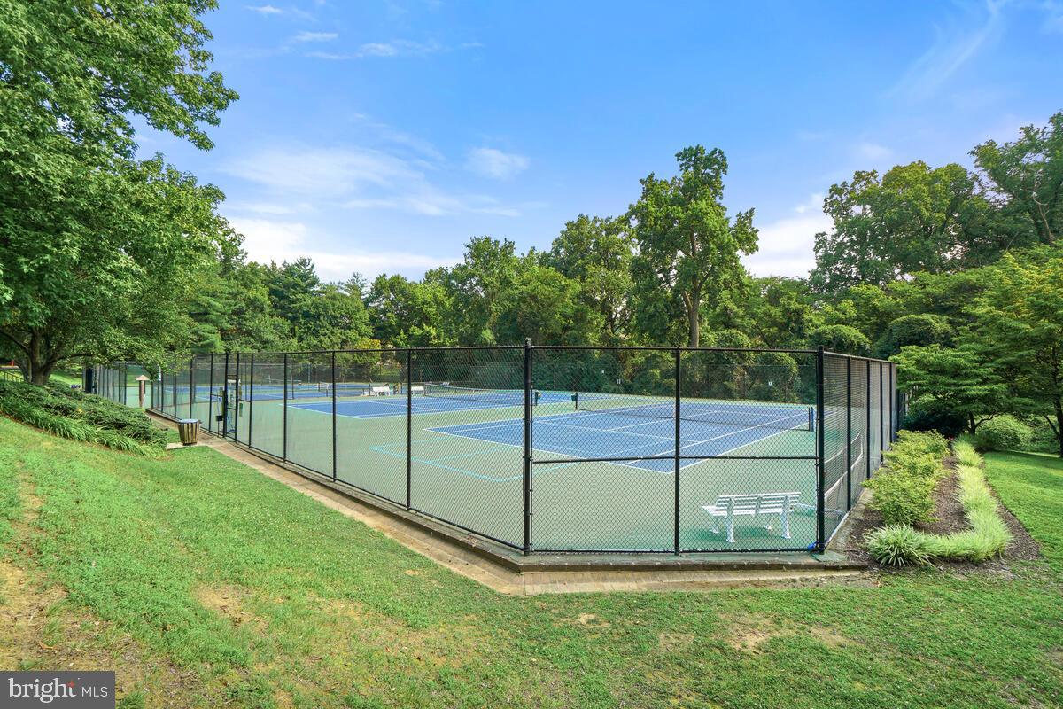 GABLES OF TUCKERMAN - Residential Lease