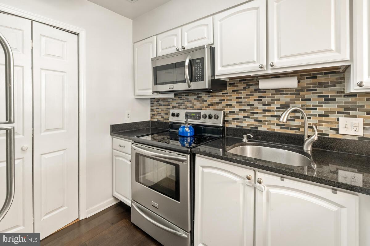 GABLES OF TUCKERMAN - Residential Lease