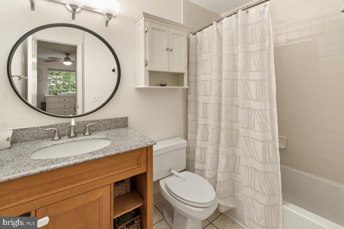 GABLES OF TUCKERMAN - Residential Lease