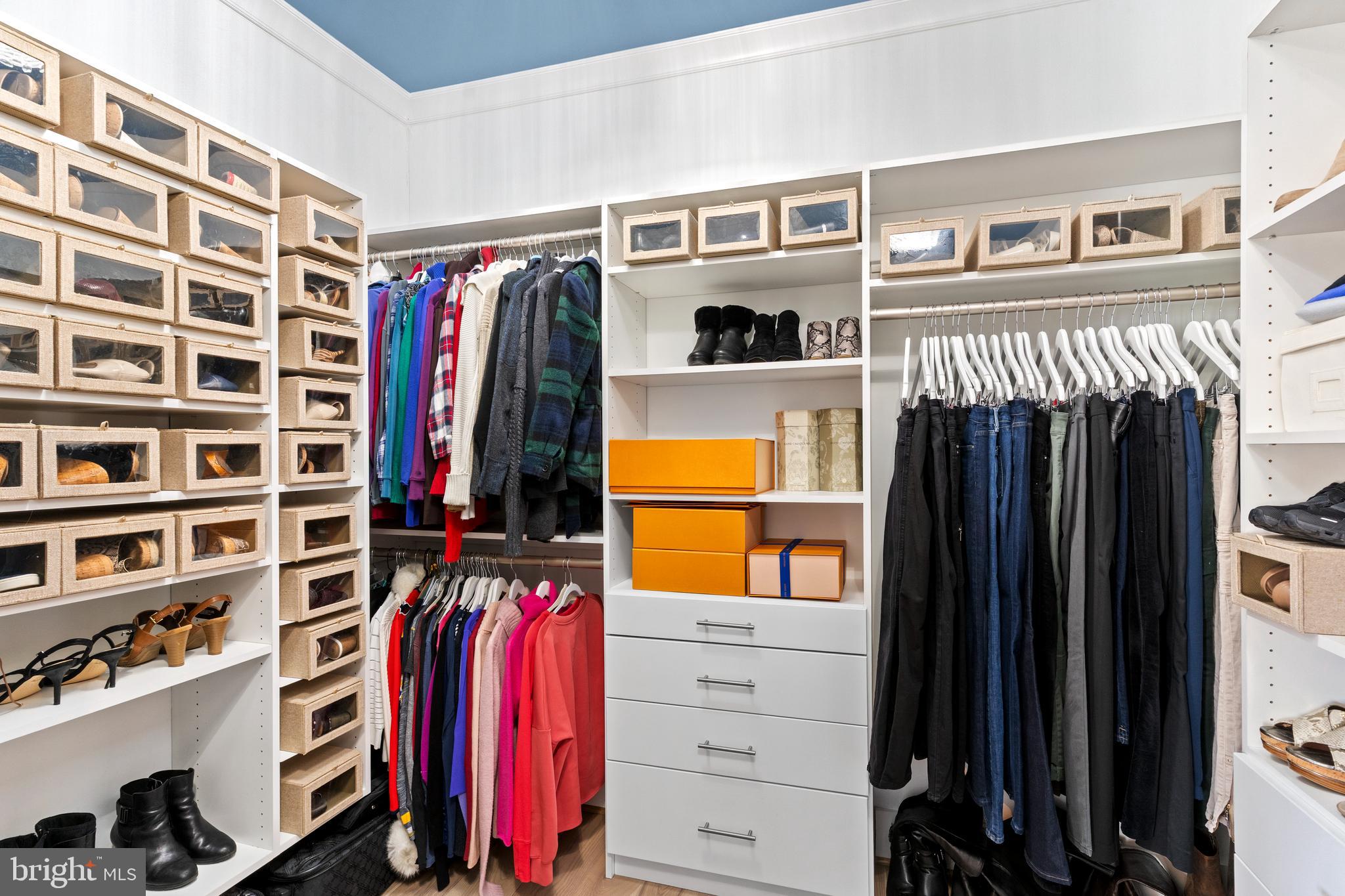 BRAMBLETON - Residential