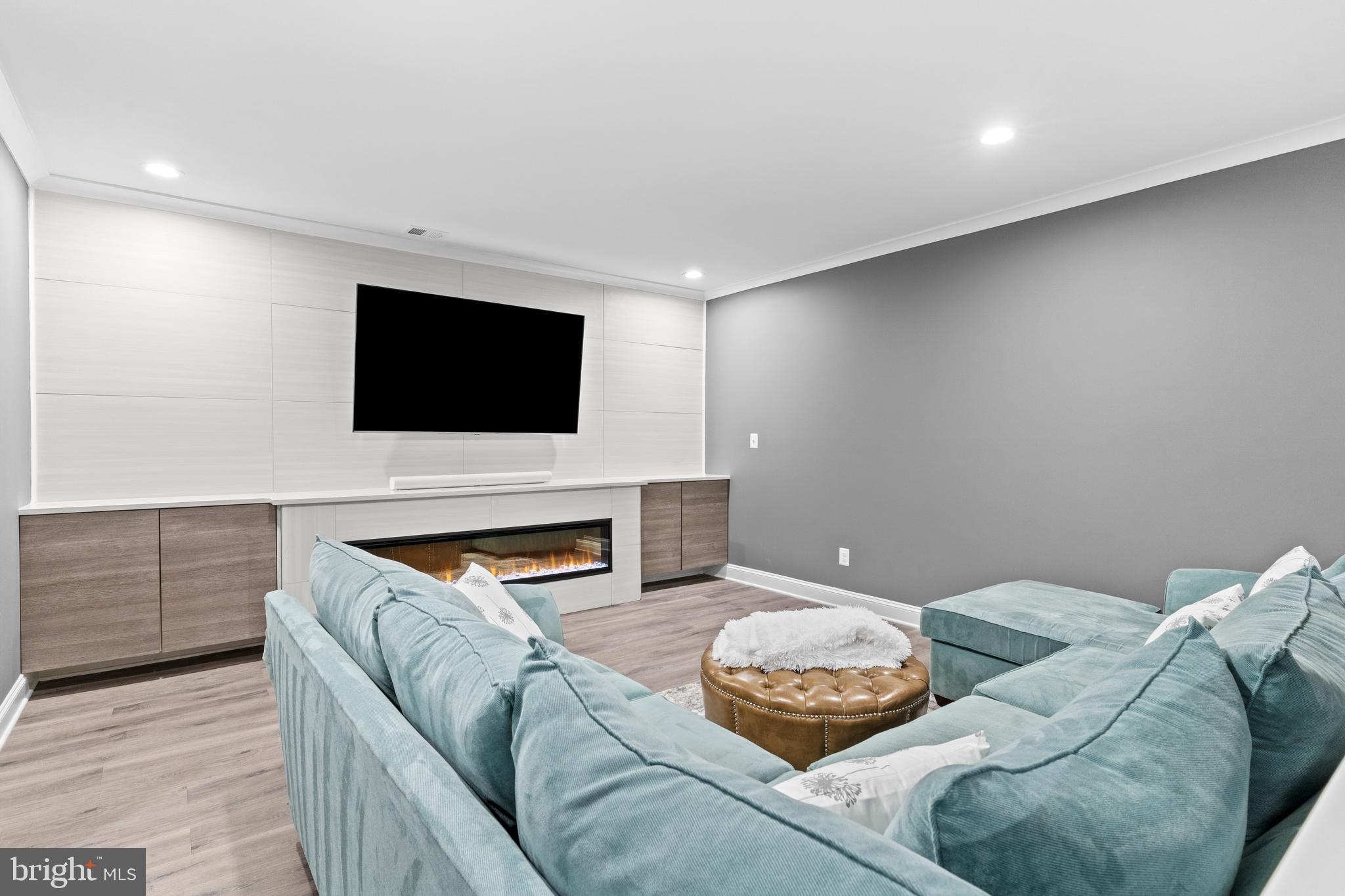 BRAMBLETON - Residential