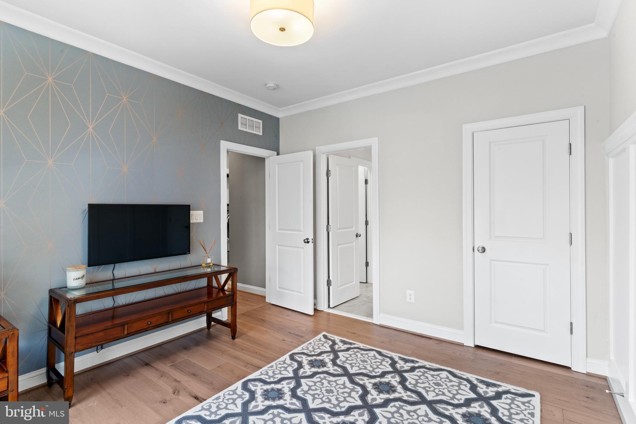 BRAMBLETON - Residential