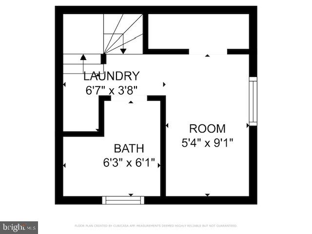 QUEEN VILLAGE - Residential