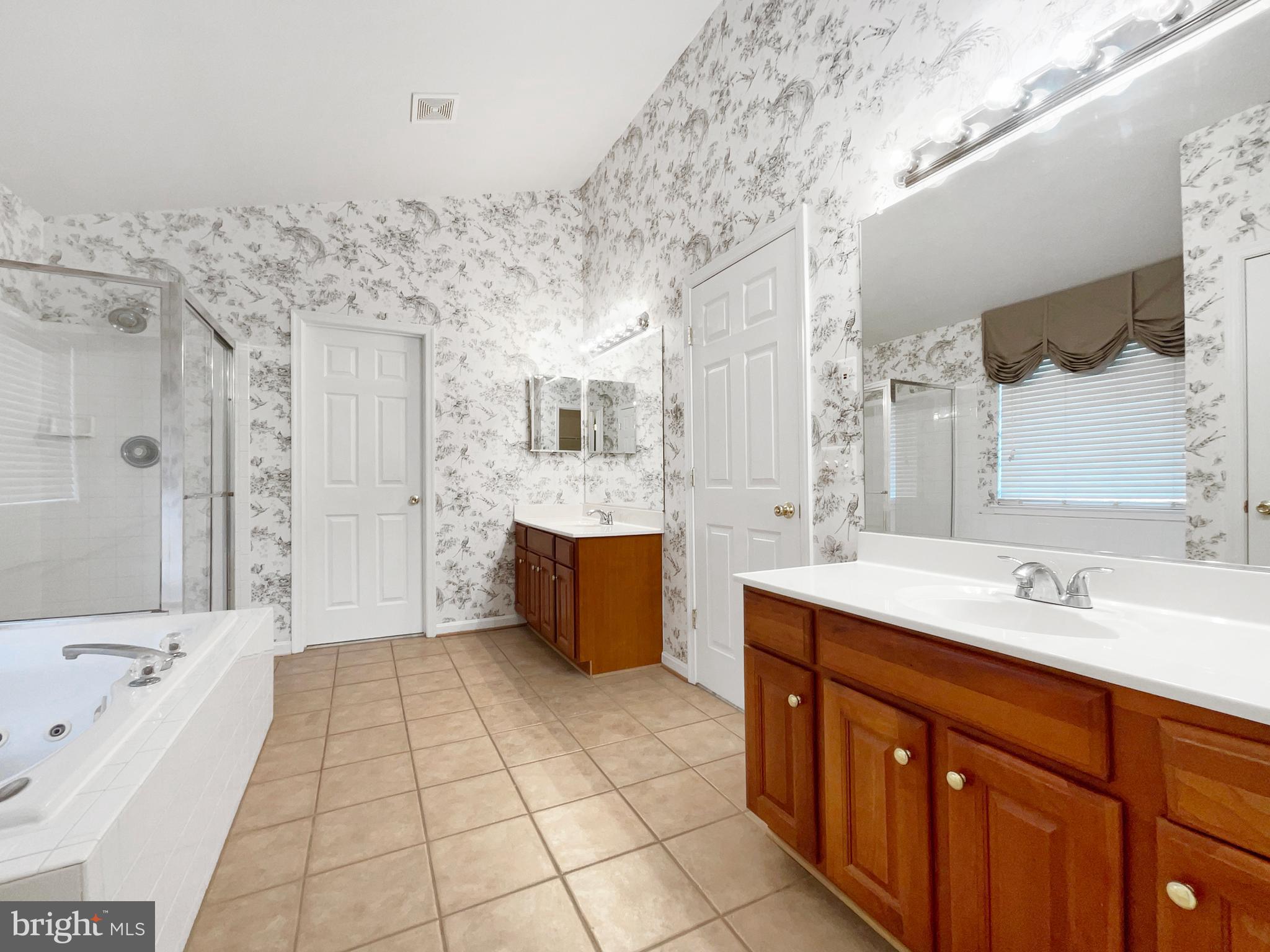 ASHLAND - Residential