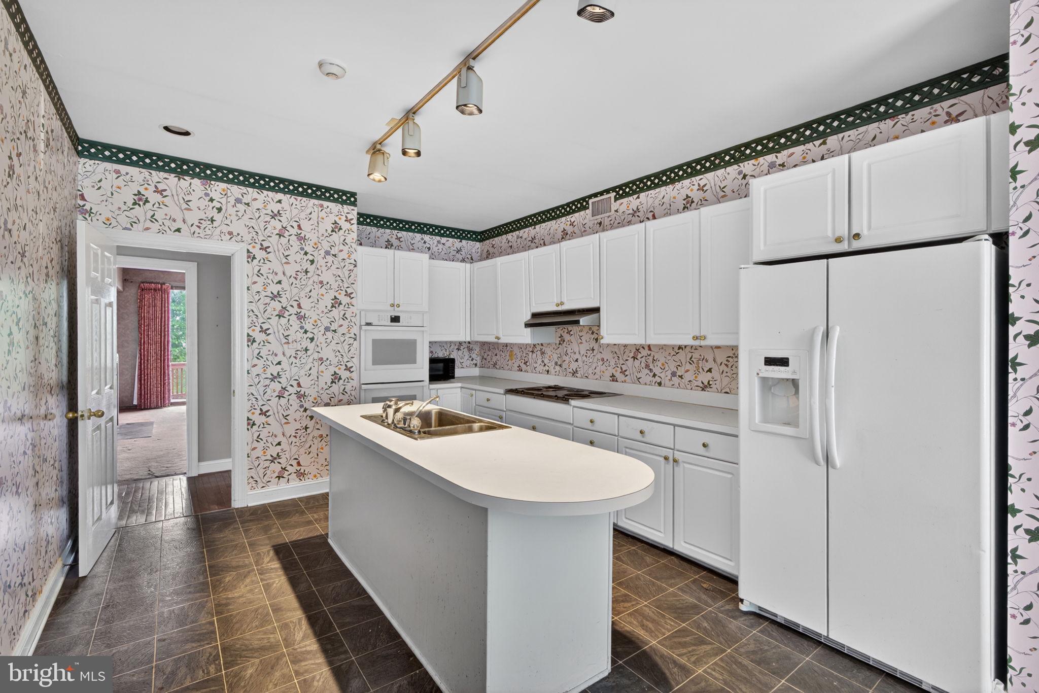 TIDEWATER - Residential