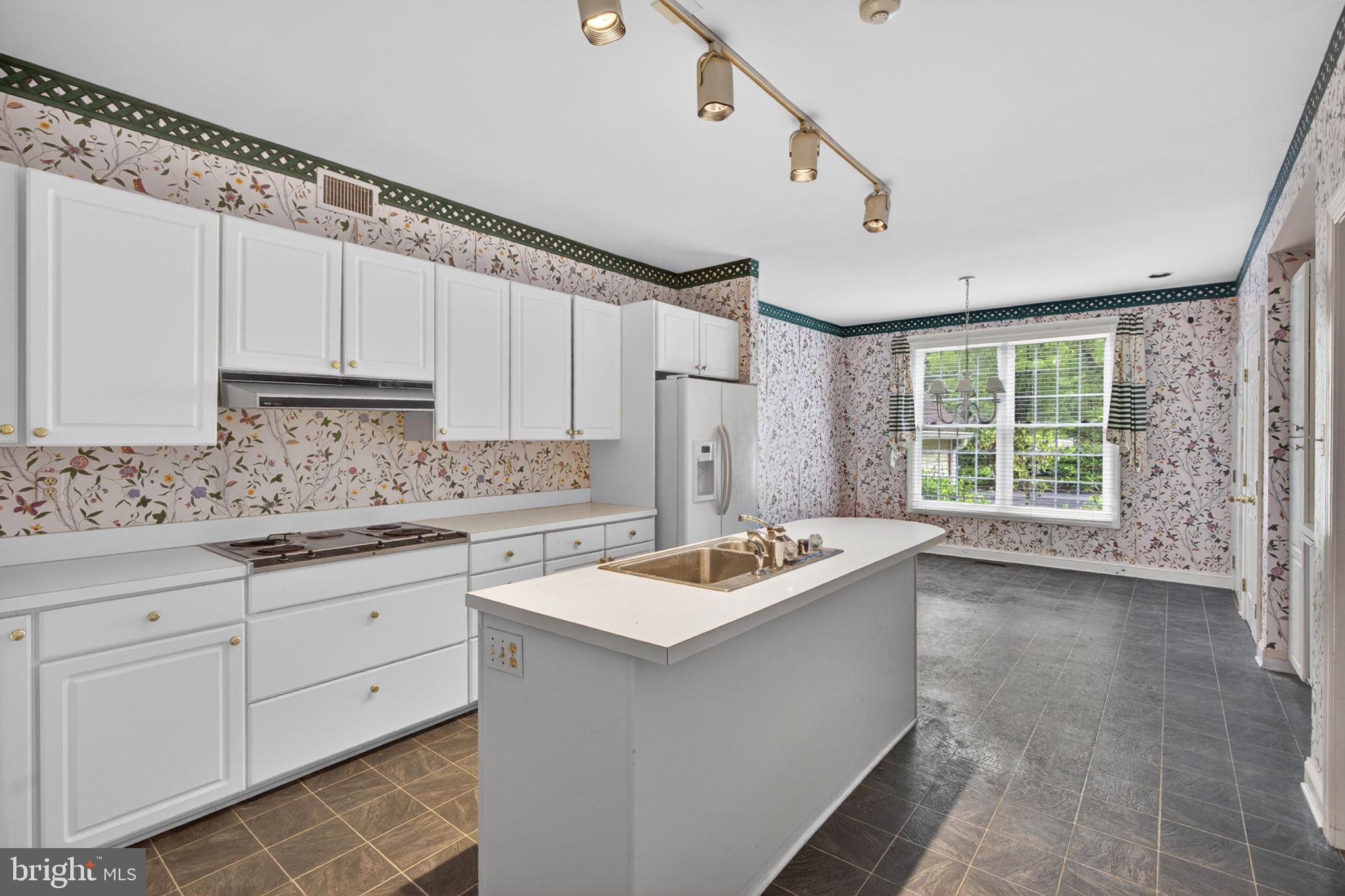 TIDEWATER - Residential