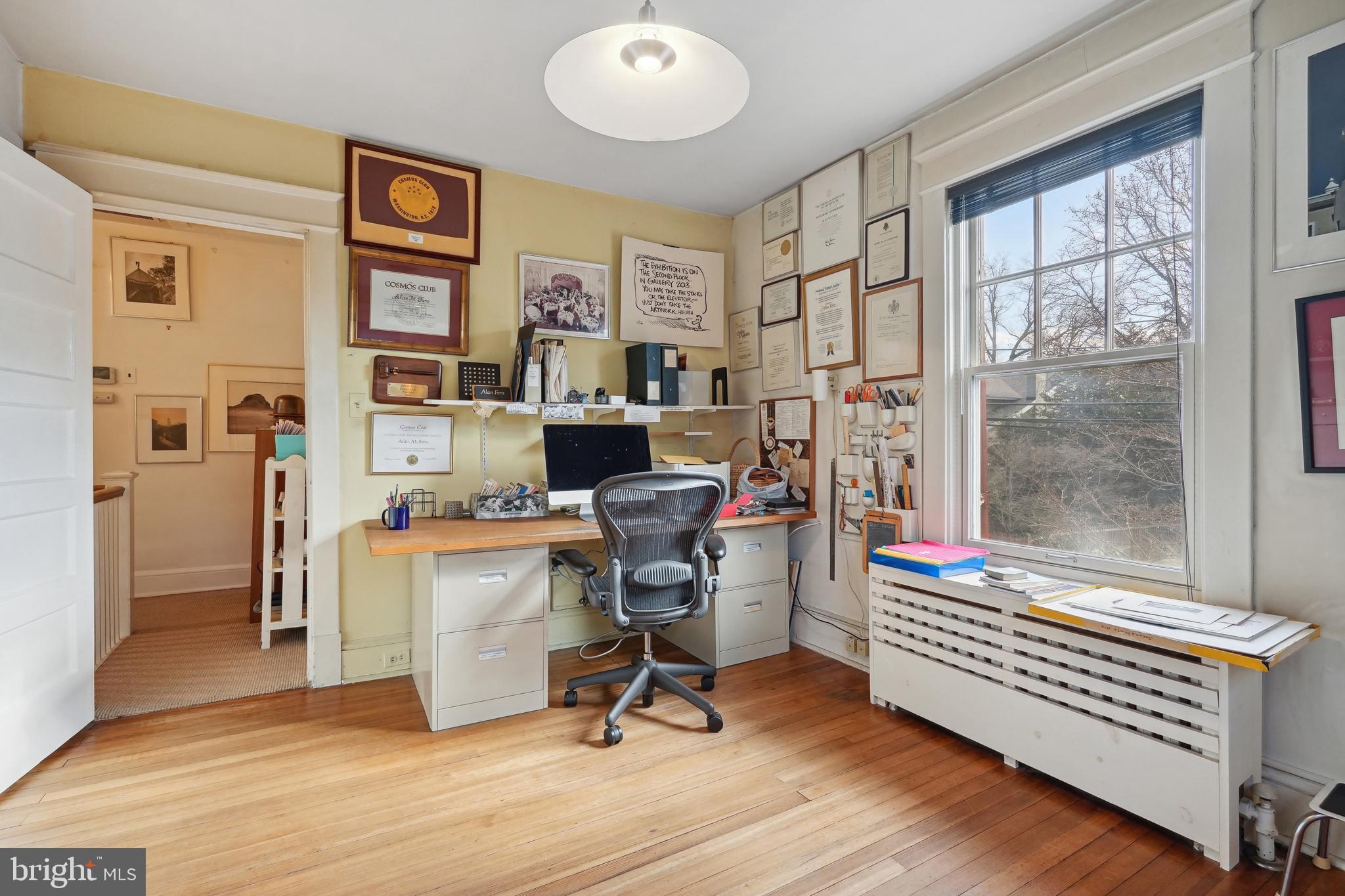 CHEVY CHASE VILLAGE - Residential