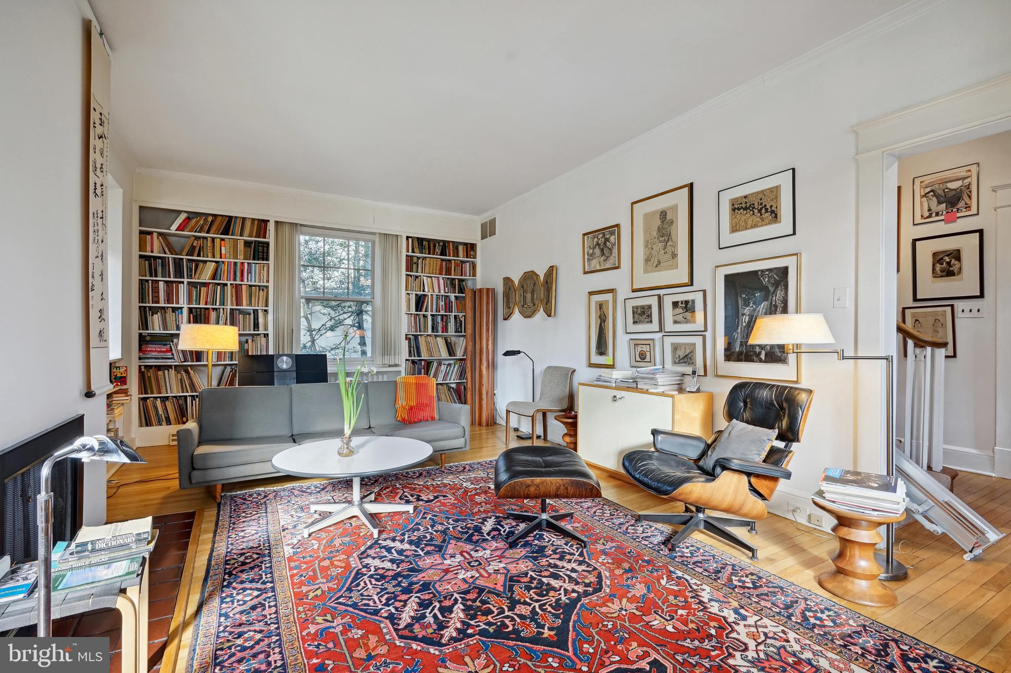 CHEVY CHASE VILLAGE - Residential