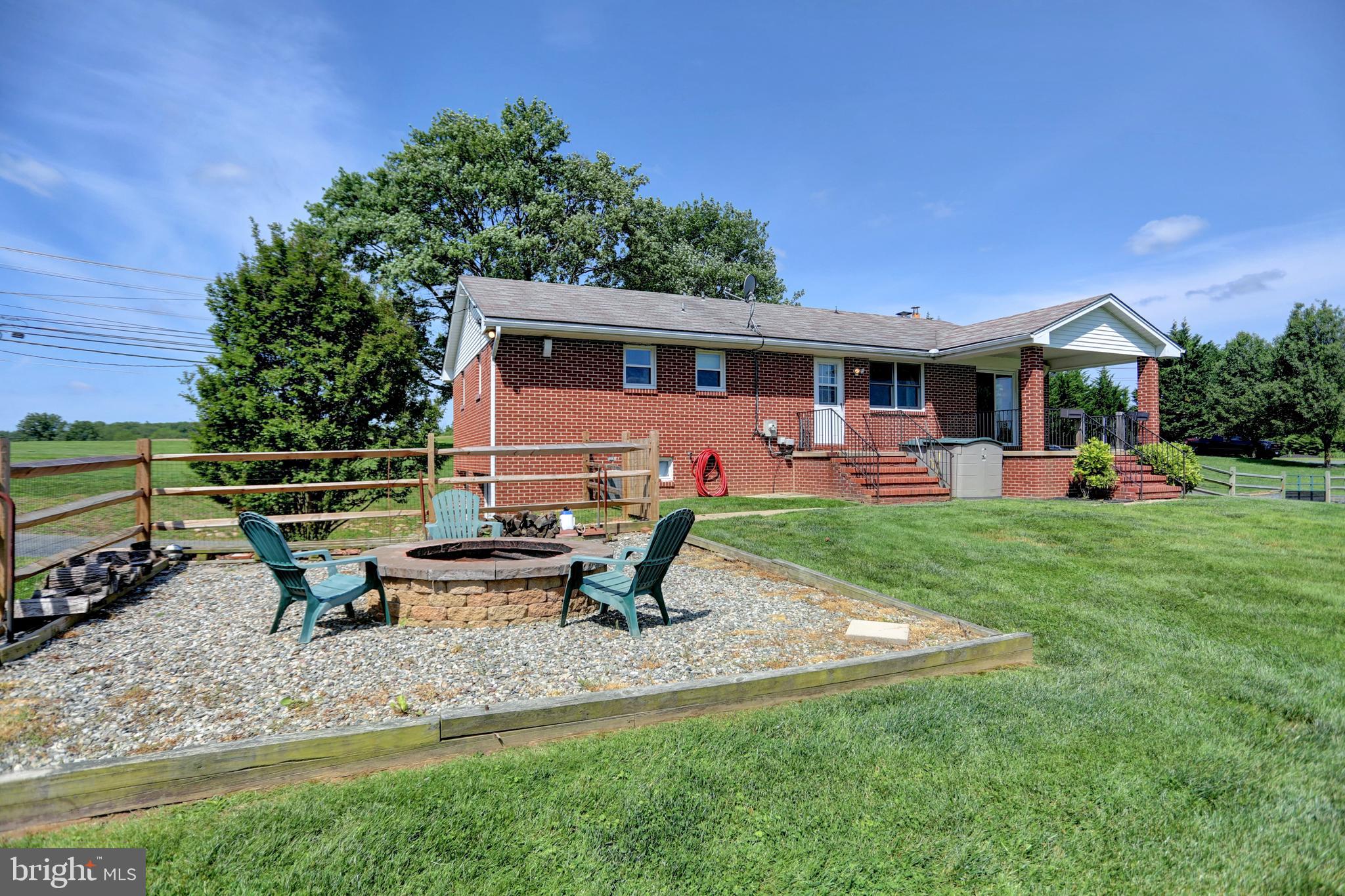 JARRETTSVILLE - Residential