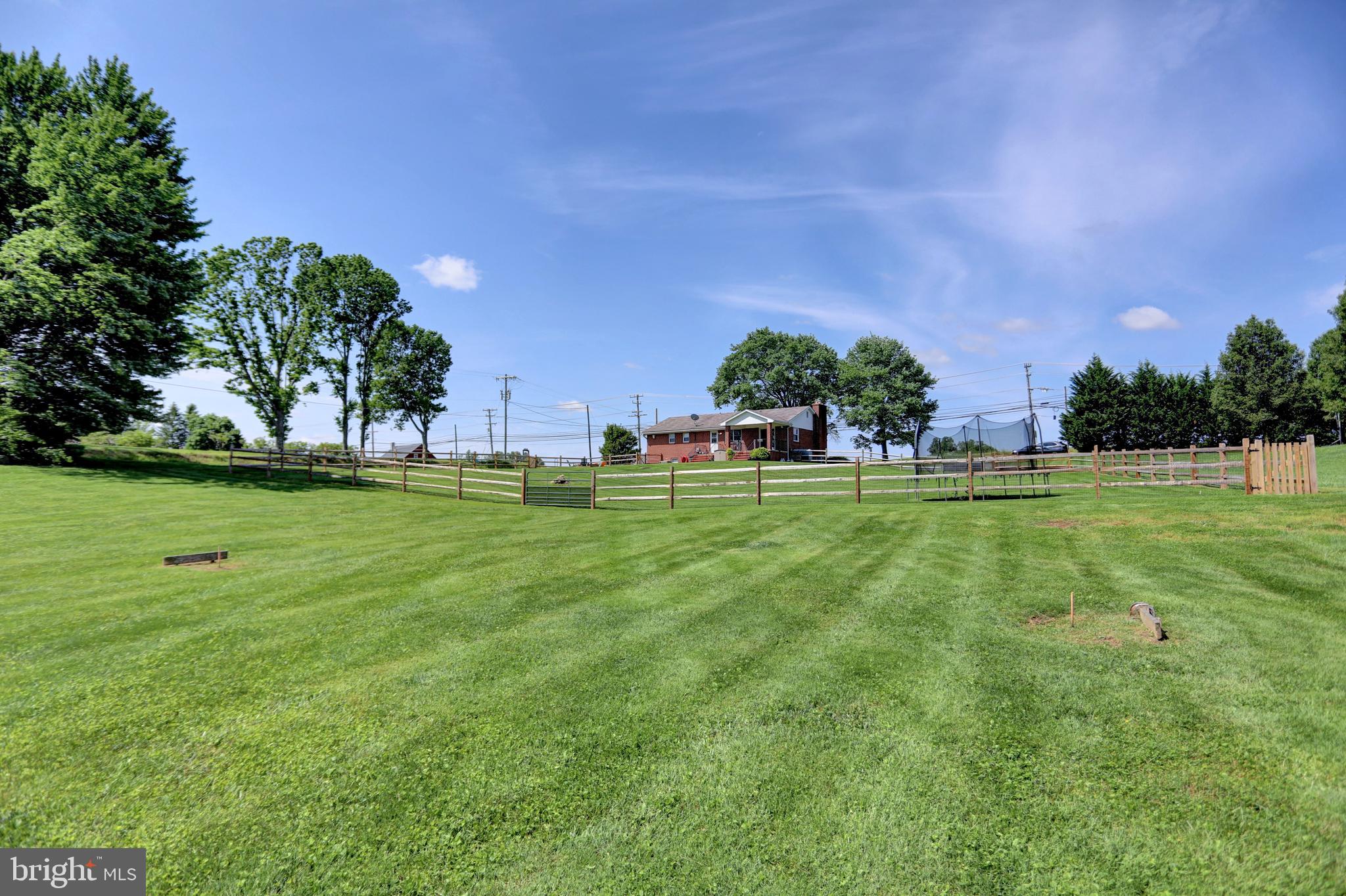 JARRETTSVILLE - Residential