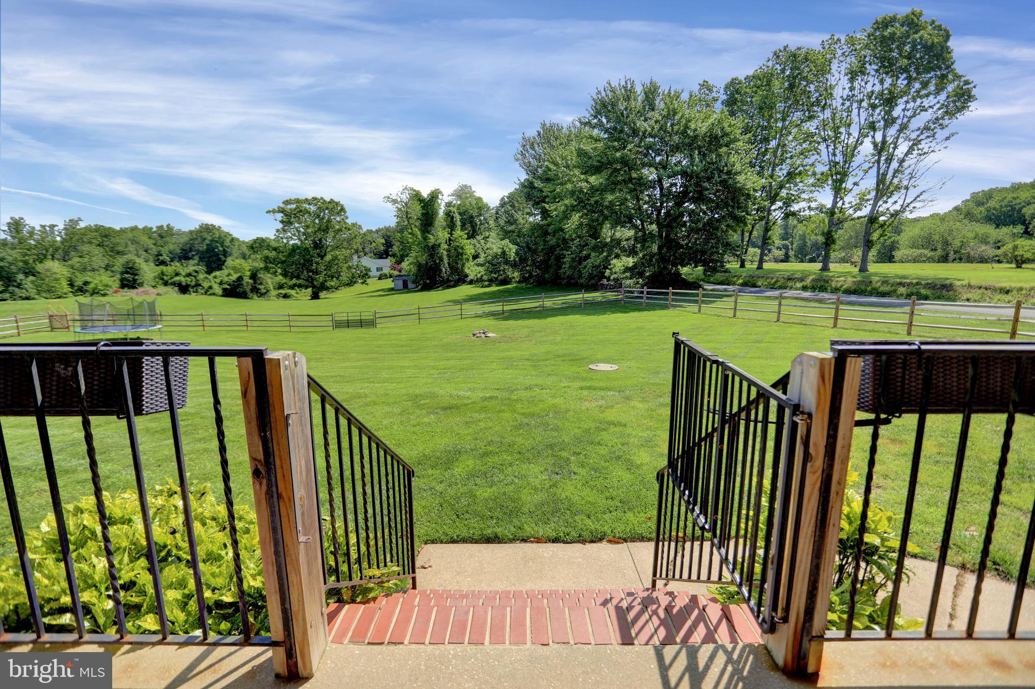 JARRETTSVILLE - Residential