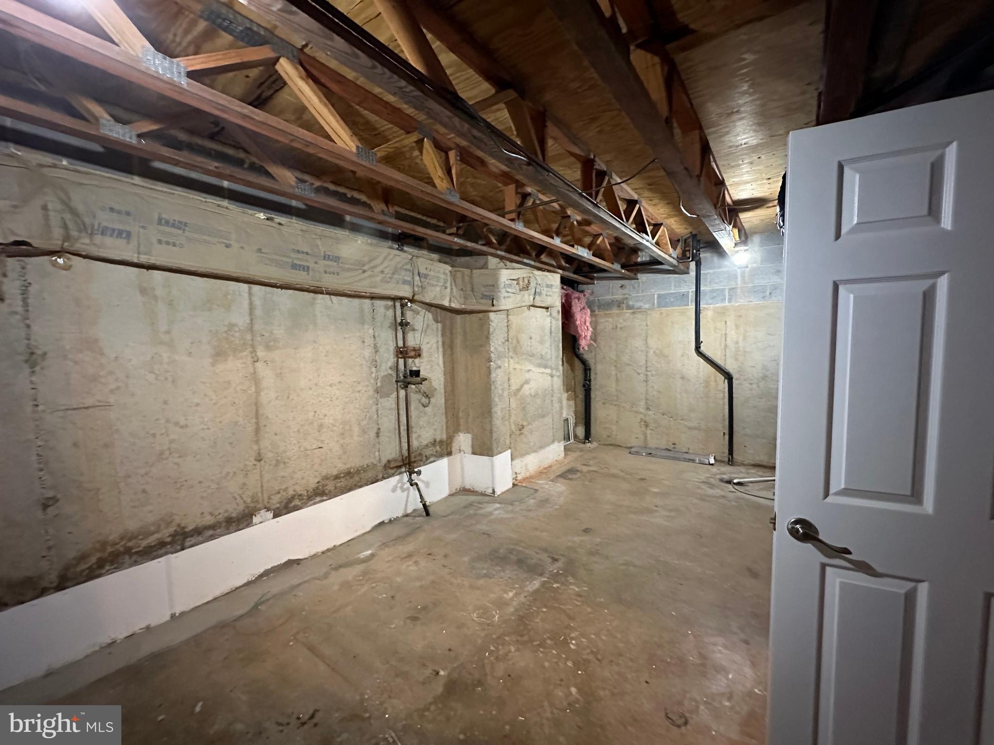 THE TIMBERS - Residential Lease